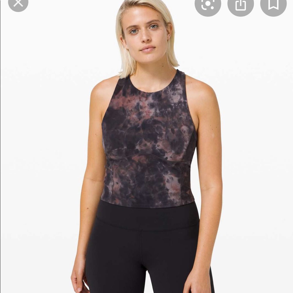 Excellent condition unique dye lululemon top